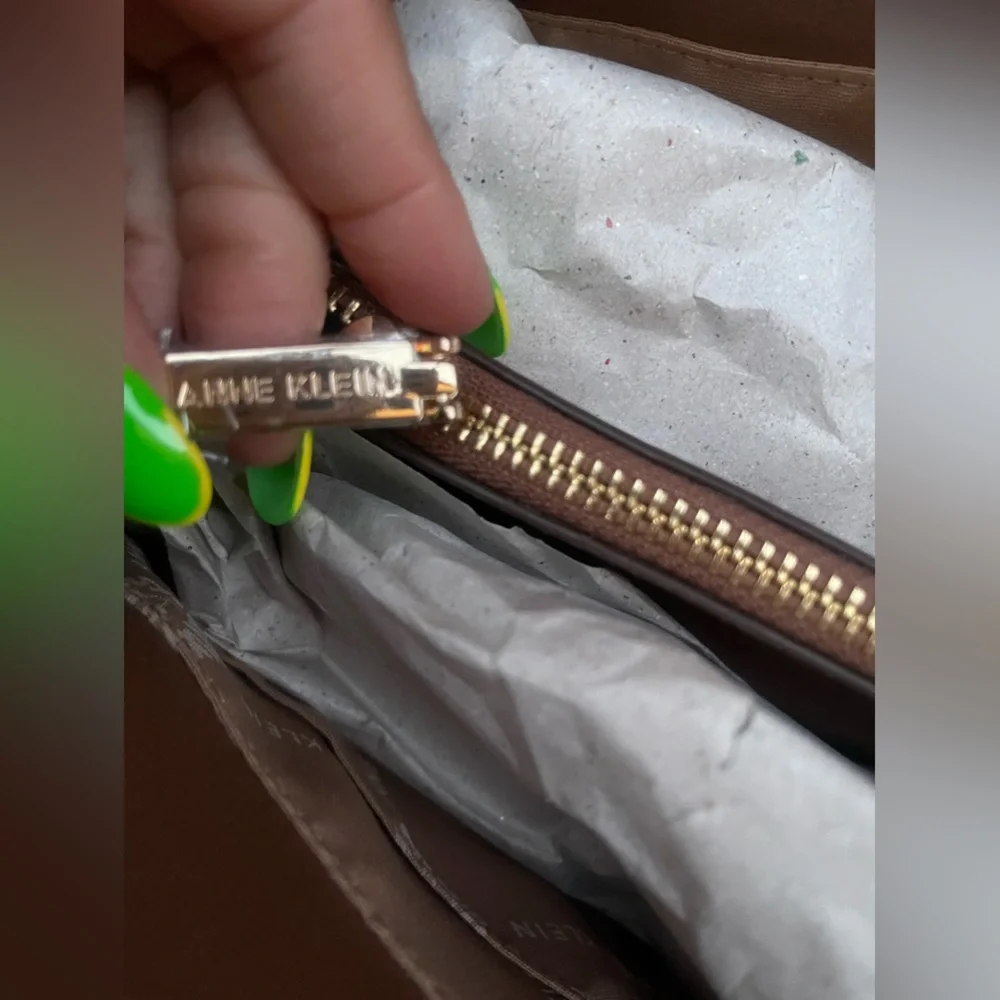 Anne Klein Shoulder | Crossbody Purse - Picture 15 of 15